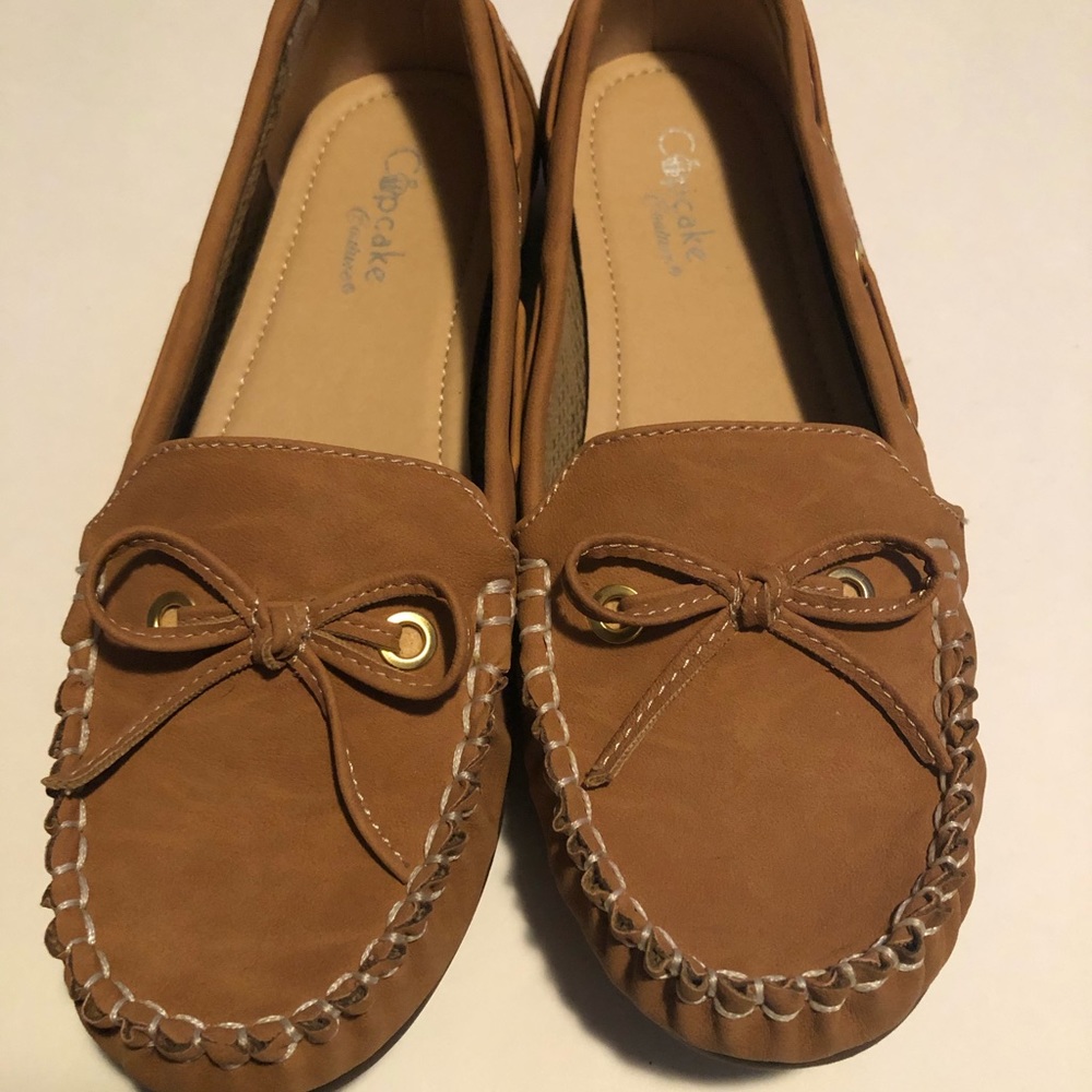 Girls cupcake slip ons